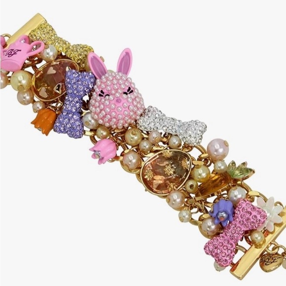 BETSEY JOHNSON Easter Spring Holiday Bunny Rabbit Egg Fun Charm Bracelet NEW NWT - Picture 12 of 16